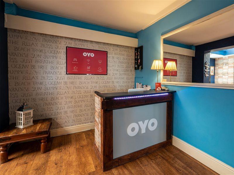 Oyo Pier Hotel Rhyl Eksteriør bilde