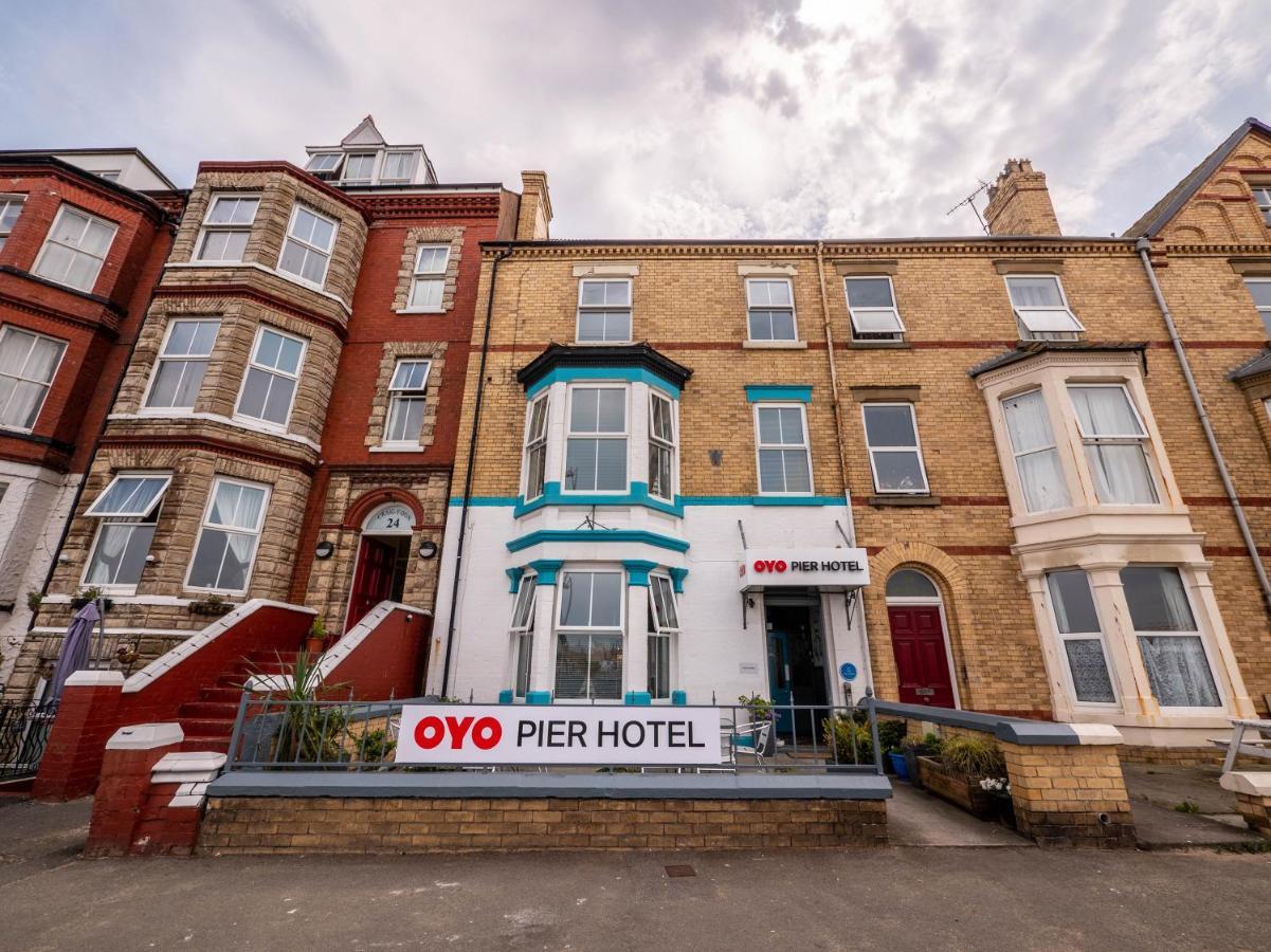 Oyo Pier Hotel Rhyl Eksteriør bilde