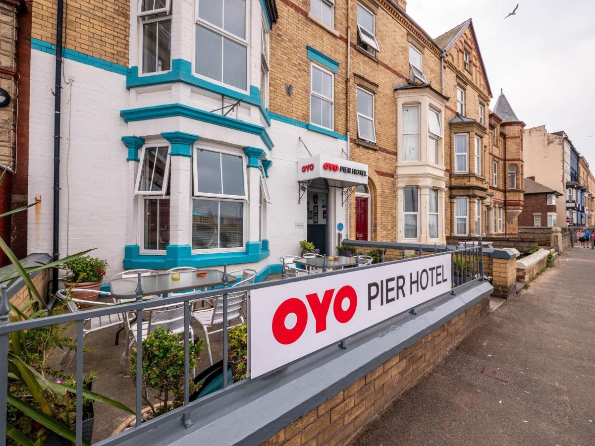 Oyo Pier Hotel Rhyl Eksteriør bilde